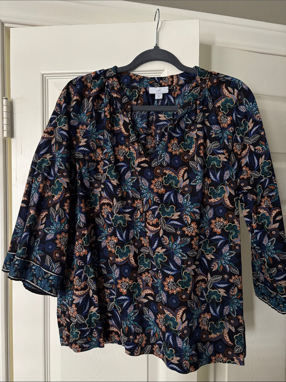 J. Jill Black Multicolor Floral Button-Up Blouse M petite
